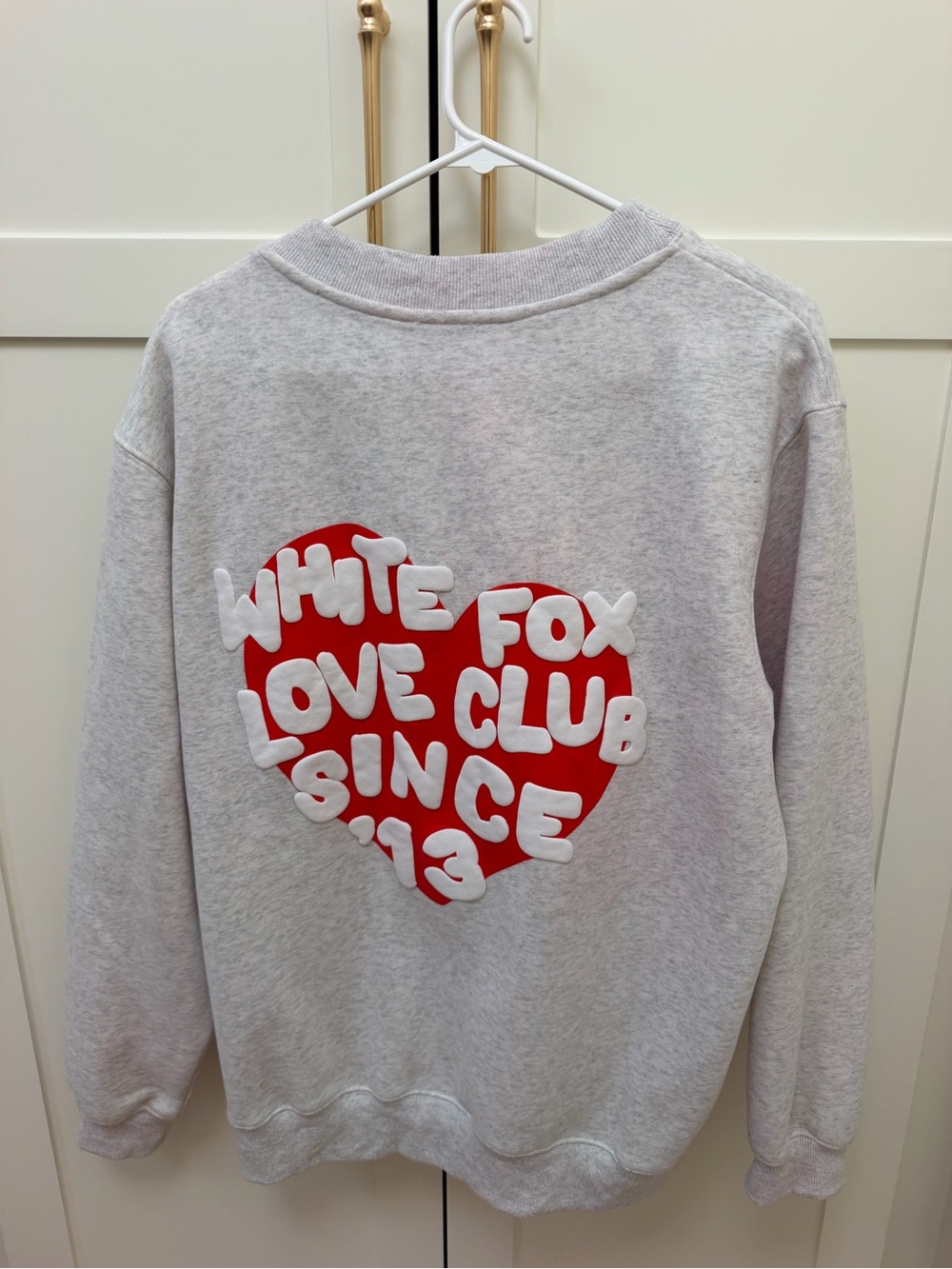 White Fox Light Gray Crewneck Sweatshirt with Red Logo - Picture 4 of 4